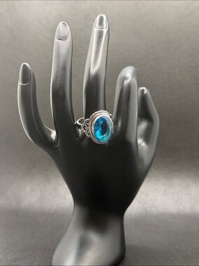 Sterling Silver Oval Faceted Blue Topaz Ring Sz 10